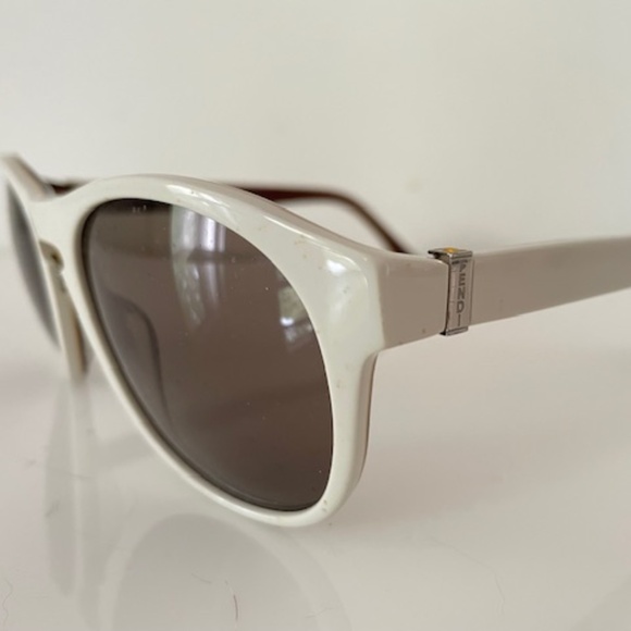 Fendi Ivory Sunglasses Aviator Style main image 9